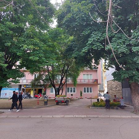 Apartment In Peja City Center Exterior foto